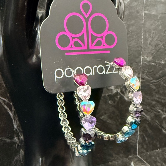 PAPARAZZI Earrings with Hearts - Picture 2 of 9
